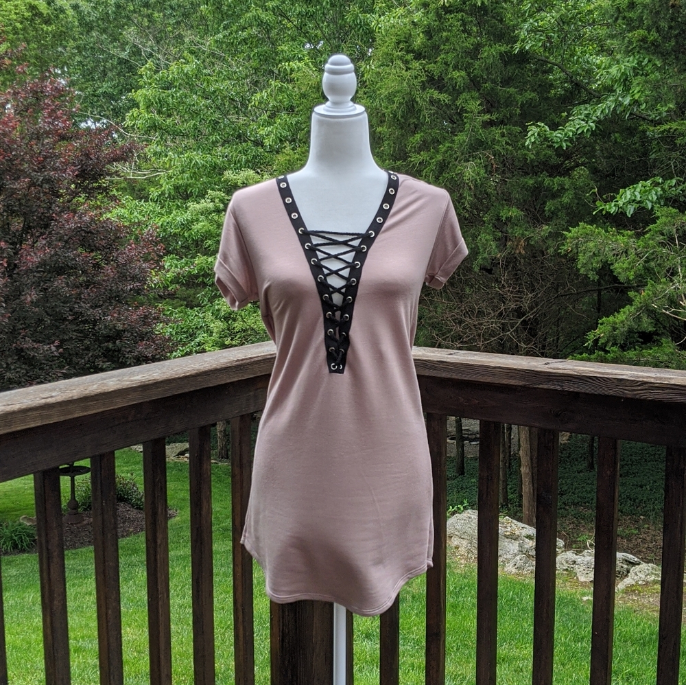 NWT Lace up criss cross tee shirt dress taupe